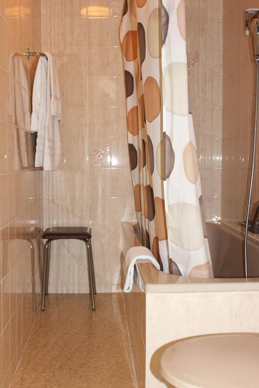 Hotel Muenchnerhof Basel Room photo
